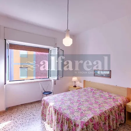 Laura E, Due Camere, Aria Condizionata, E A 200 M Dal Mare! By Alfareal كاستيغليون ديلا بيسكايا